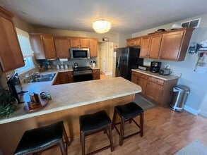 Building Photo - Great family home next door to Edwards Elementary in west Ames-4 bedroom 3 1/2 baths, 2 car garag...