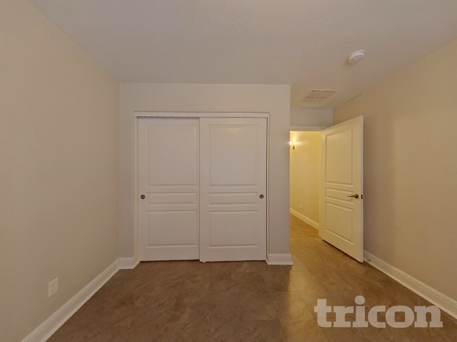 Building Photo - 20711 N Santa Cruz Dr