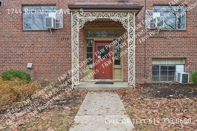 Building Photo - 1744 Richmond Ave