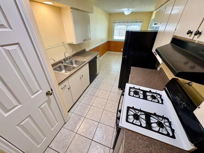 Building Photo - 11600 Elk Park Trail