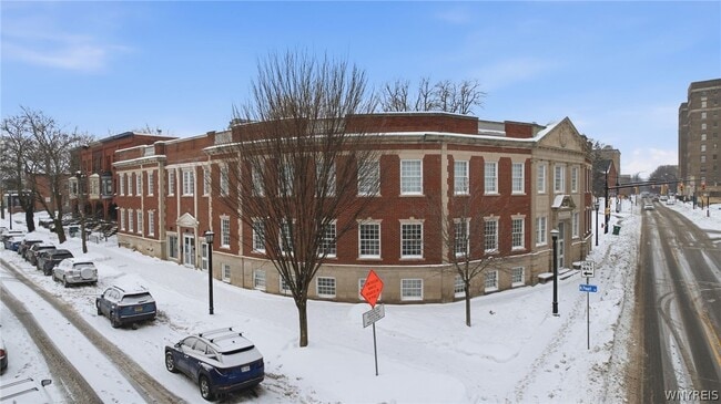 Building Photo - 40 North St