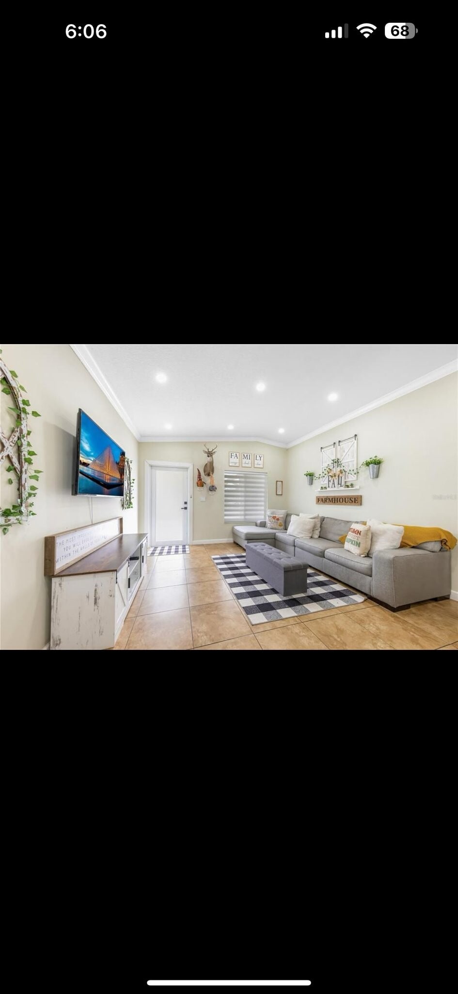 Building Photo - 16906 SW 110th Ct