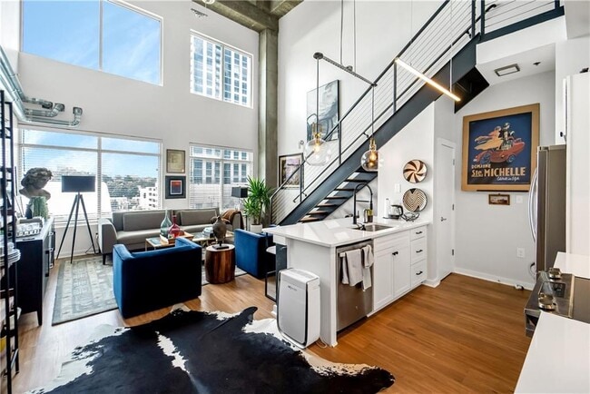 Building Photo - 260-218 18th St NW