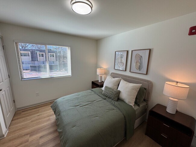 Building Photo - Park West Apartment Homes