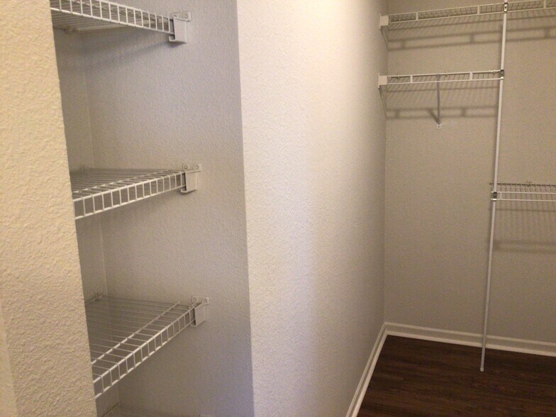 Building Photo - 9551 W Stargazer Dr