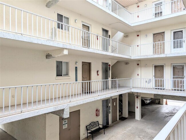 Building Photo - 1714 69th Ave W