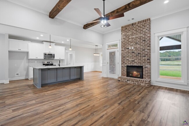 Building Photo - 168 Camden Way