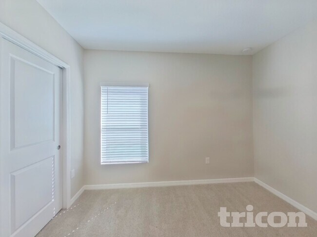 Building Photo - 232 Garnet Ave