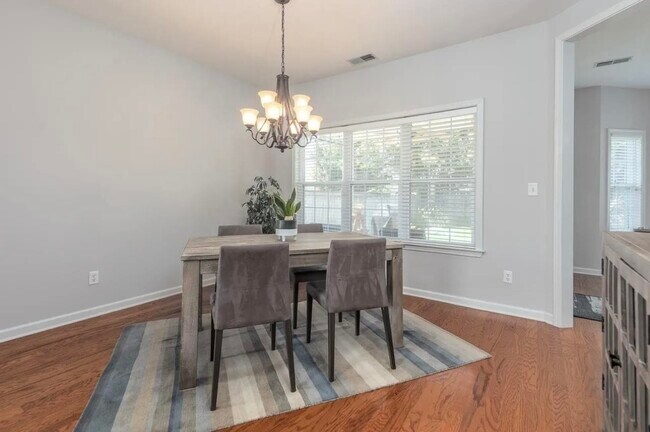 Building Photo - 10492 Ashfarm Way