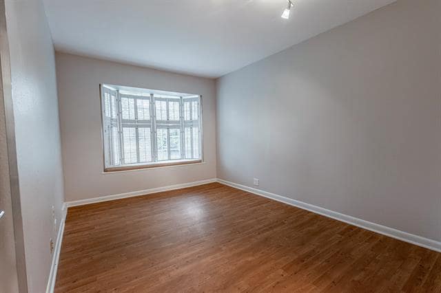 Building Photo - 5731 Berkshire Ln