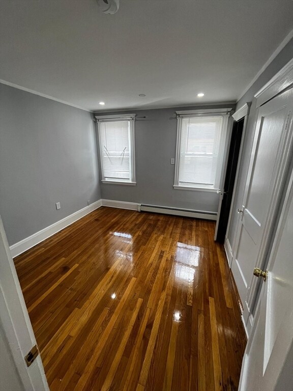 Building Photo - 103 Tracy Ave