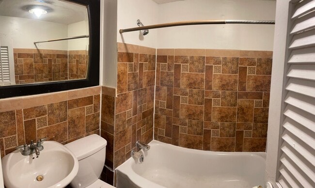 Building Photo - Charming 2-bedrom, 1-bath rental home in Wichita, KS