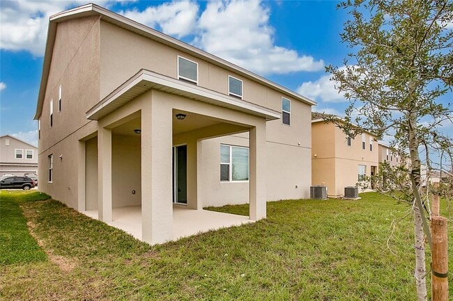 Building Photo - 7842 Syracuse Dr