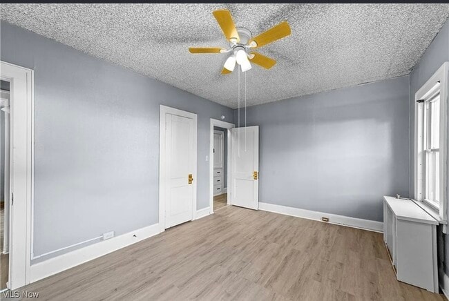 Building Photo - 14724 Clifton Blvd