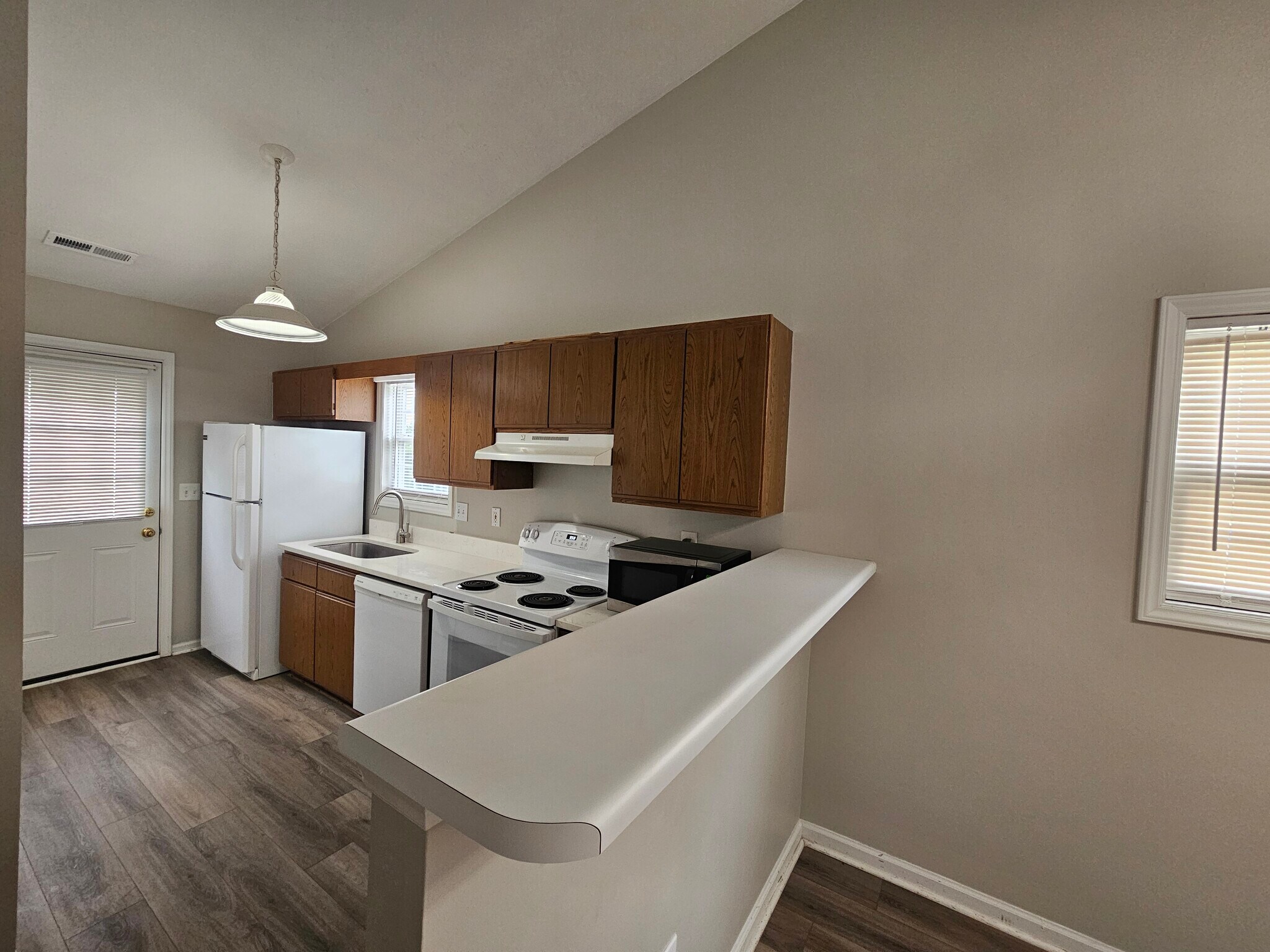 Building Photo - 834 Southern Charm Dr