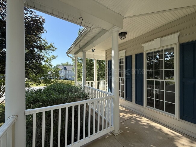 Building Photo - 10500 Westfield Ln