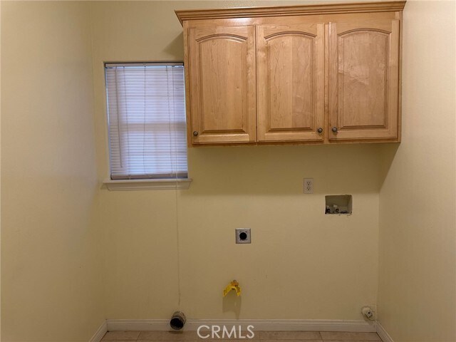 Building Photo - 26977 Silver Lakes Pkwy