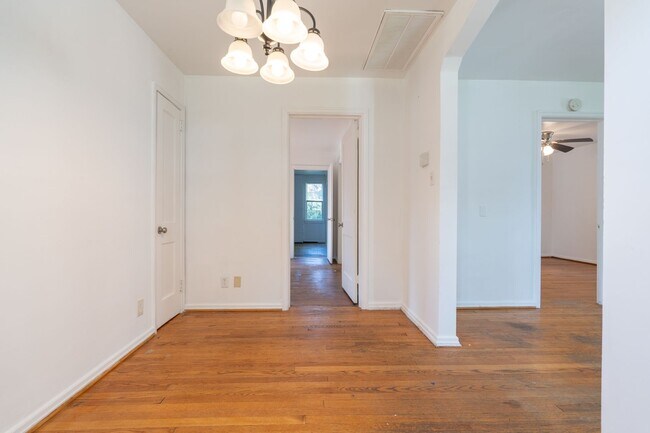 Building Photo - 29 Fiske St
