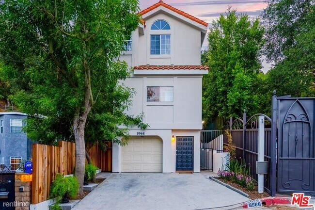 Building Photo - 2 br, 2 bath House - 8968 Wonderland Ave # 1