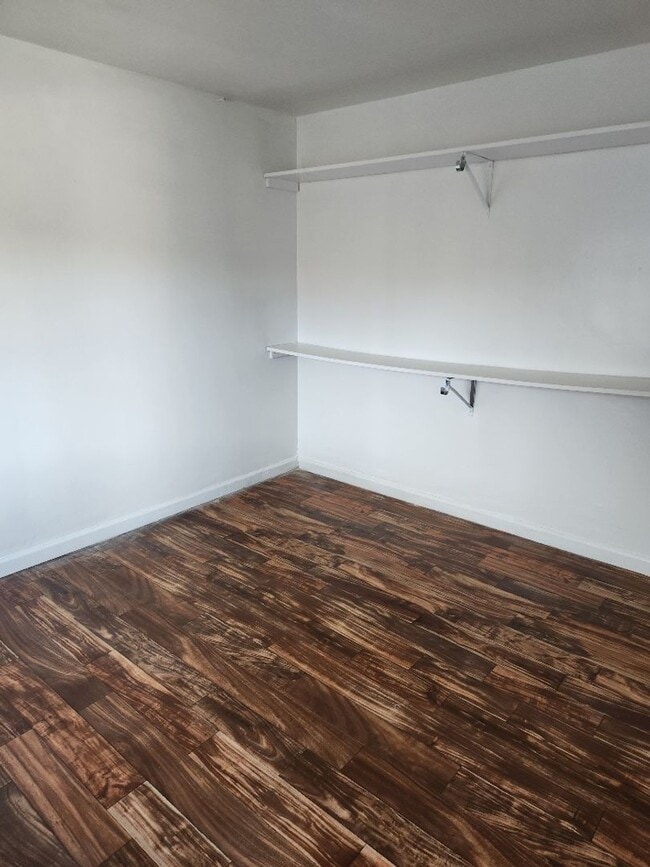 Building Photo - NE Home with pool for rent