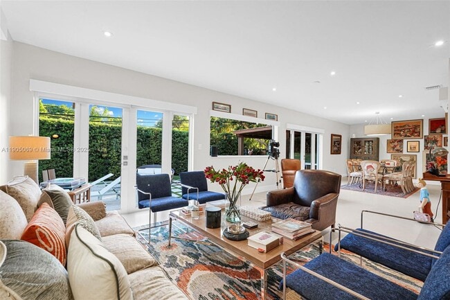 Building Photo - 397 Harbor Ct