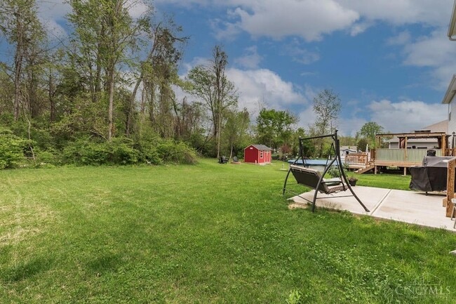 Building Photo - 111 River Hts Dr