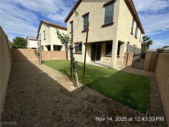 Building Photo - 7363 London Blue Ct