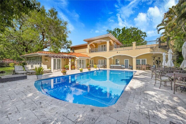 Building Photo - 6200 Granada Blvd