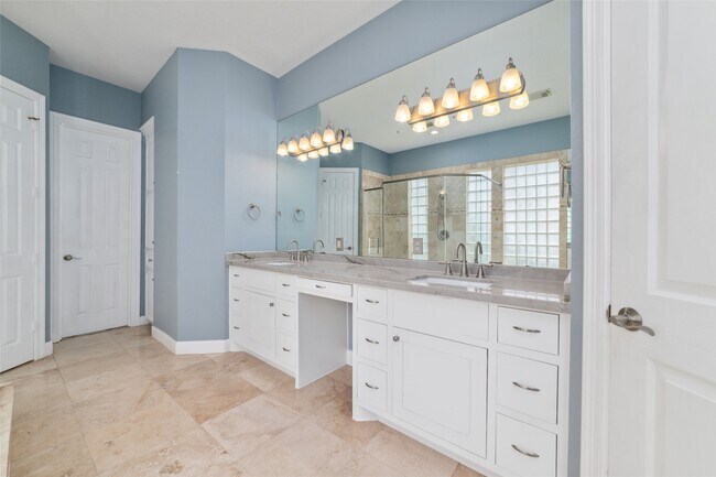 Building Photo - 32610 Whitburn Trail