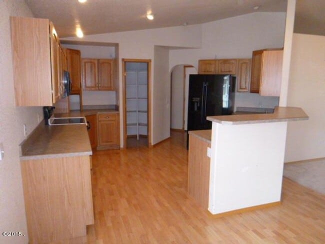 Building Photo - Lovely South Kalispell Home