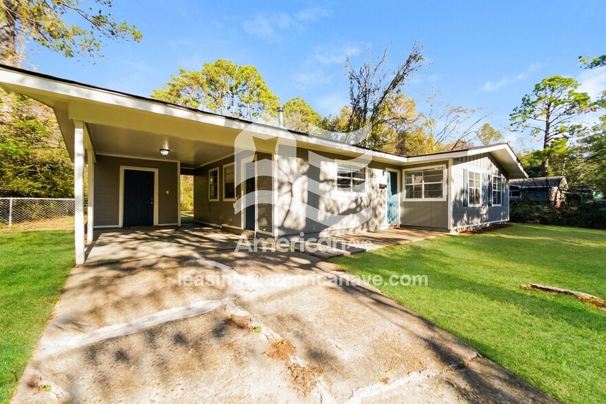 Building Photo - 522 Beaverbrook Dr