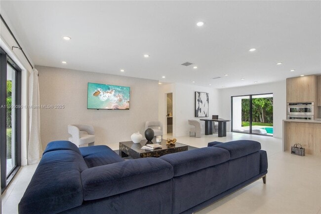 Building Photo - 9600 SW 147th St