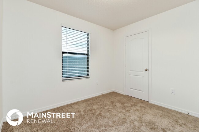 Building Photo - 2443 Caspian Dr