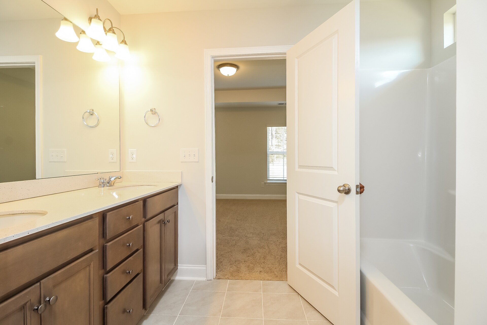 Building Photo - 116 Renwood Rd