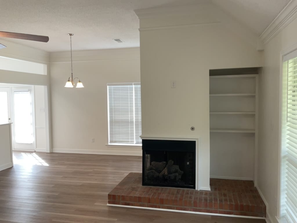 Building Photo - 771 Fairway Trail