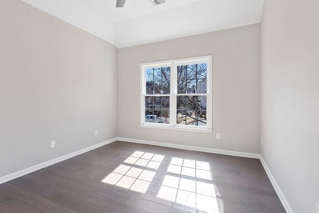 Building Photo - 3637 Green Pine Way