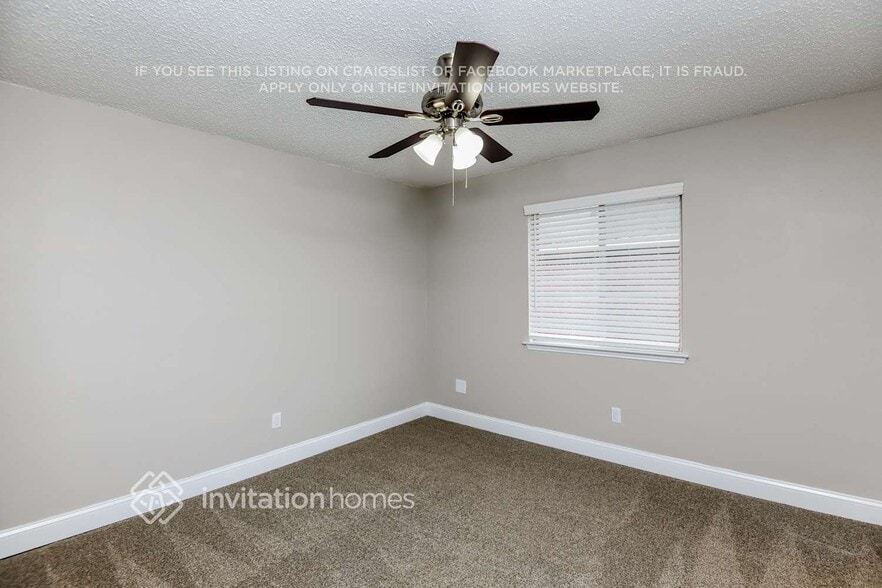 Building Photo - 1413 Ridgecrest Dr