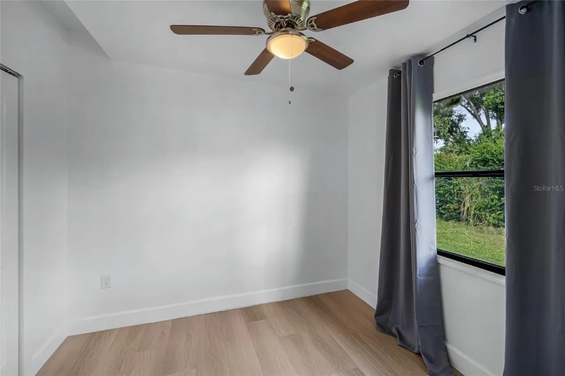 Building Photo - 1305 Fairview Ave