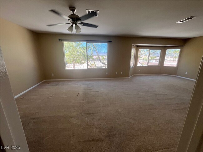 Building Photo - 8640 Castle Hill Ave