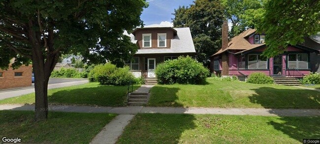 Primary Photo - 1699 Selby Ave