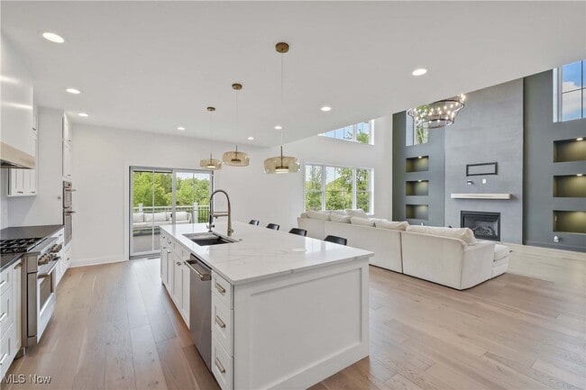 Building Photo - 17440 Sawgrass Cir