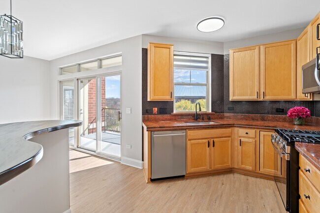Building Photo - 511 Prestwick Ln