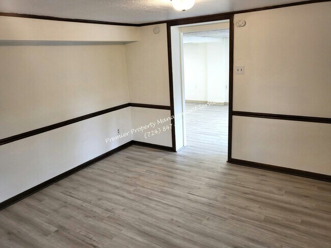 Building Photo - 3329 Brodhead Rd