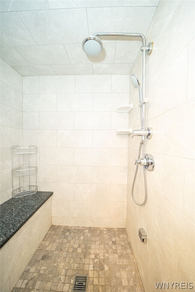 Building Photo - 23 Aldrich Pl