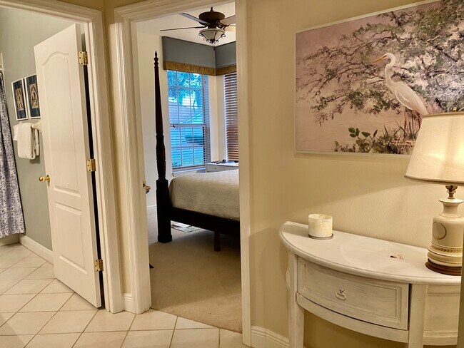 Building Photo - 4532 Whispering Oaks Dr