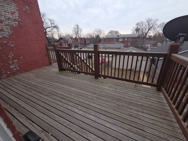 Building Photo - 3134 Arsenal St