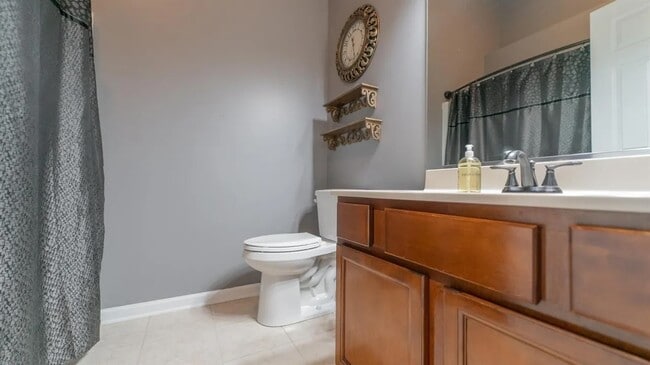 Building Photo - 2453 Blarney Stone Dr