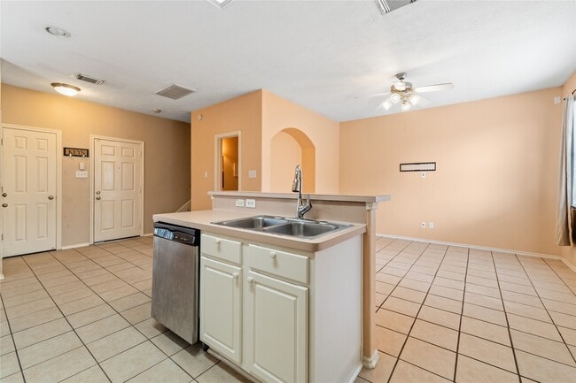 Building Photo - 3318 Palston Bend Ln