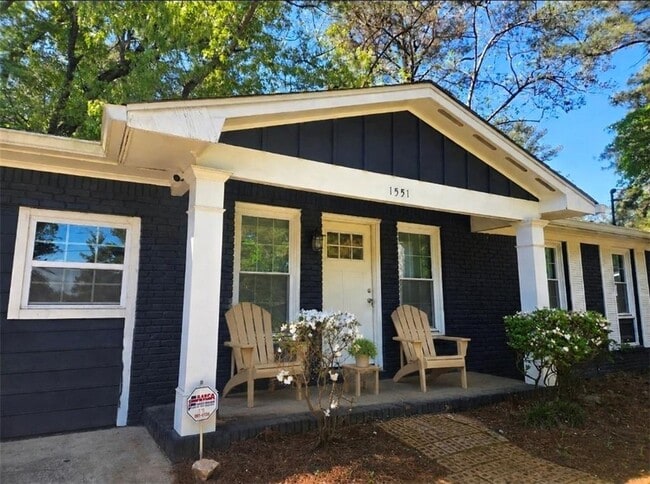 Building Photo - 1551 Pine Glen Cir