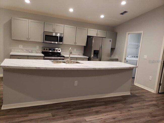 Building Photo - 362 San Mauro Dr